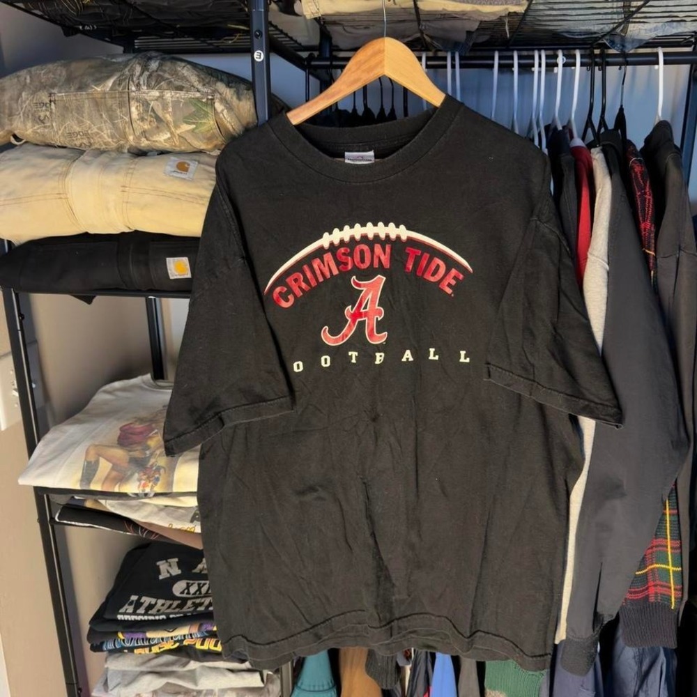 oversized alabama crimson tide football graphic tee black vintage style